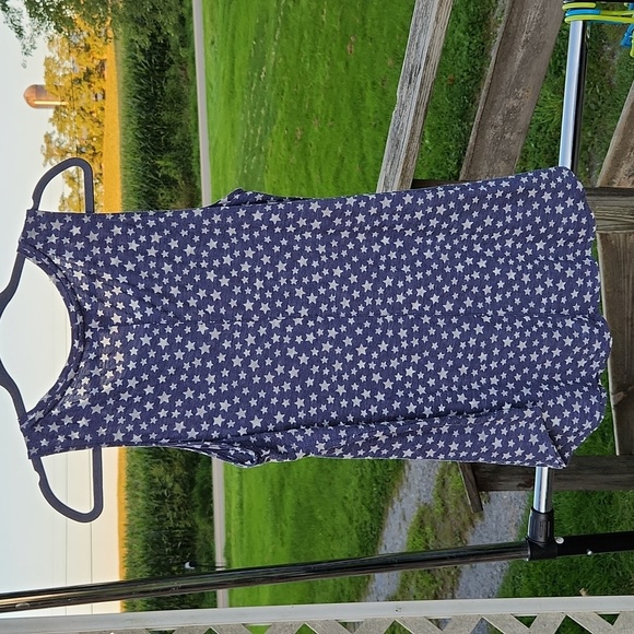 Old Navy Size Large Tank Top - Picture 2 of 4